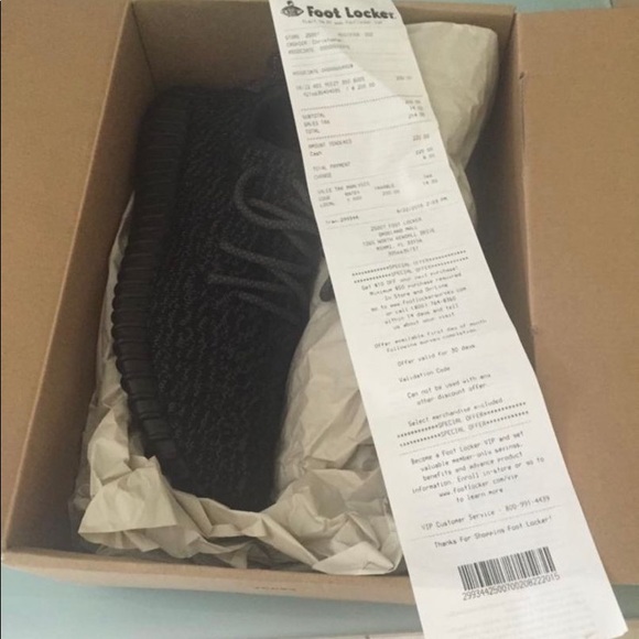 Yeezy boost black pirate (2015)